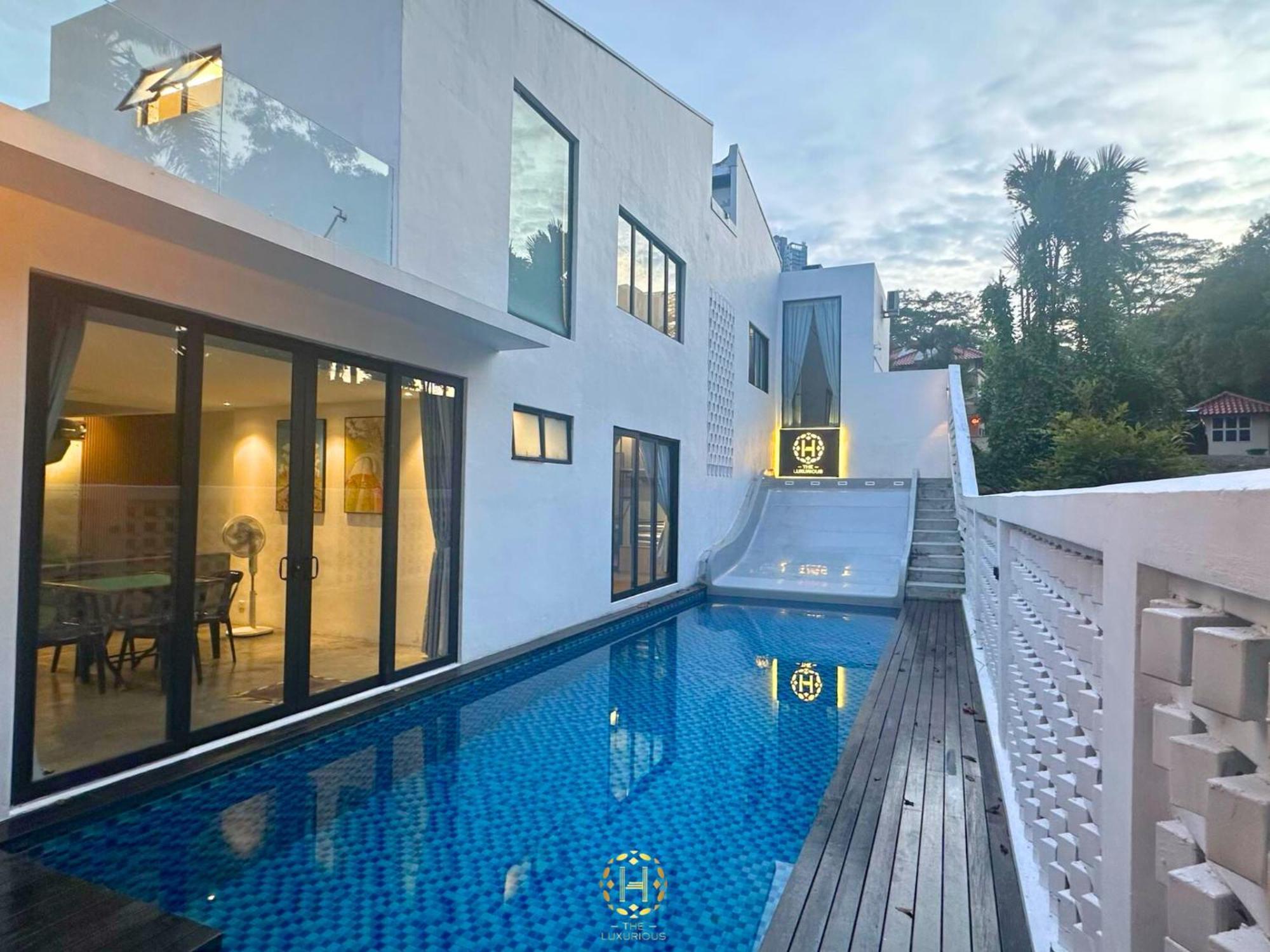 The Luxurious 27, Johor Bahru Villa ภายนอก รูปภาพ